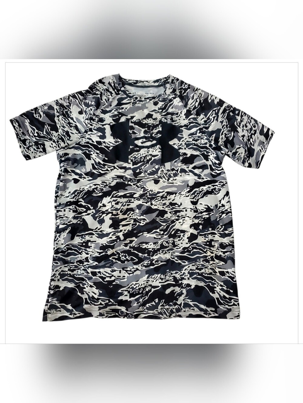Under Armour Black, Gray & White Camo Short Sleeve Tee for Youth Sz YLG. NWOT